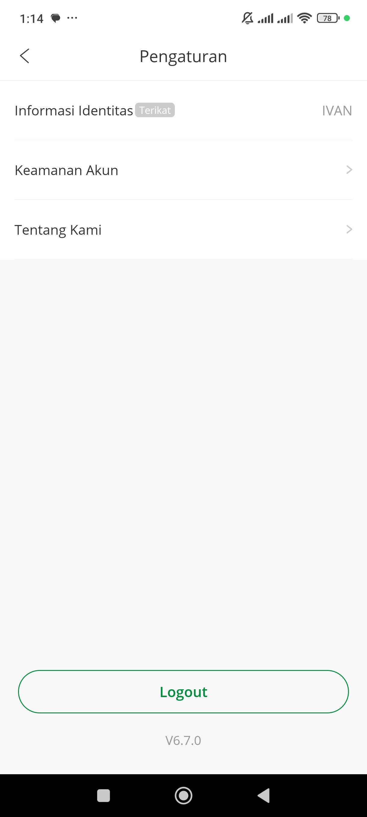 Pada layar Pengaturan, Pilih Keamanan Akun